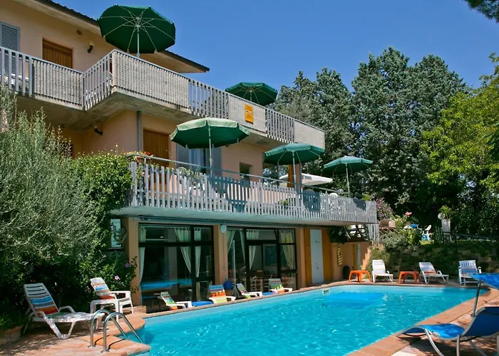 Castiglione Apartahotel 3*